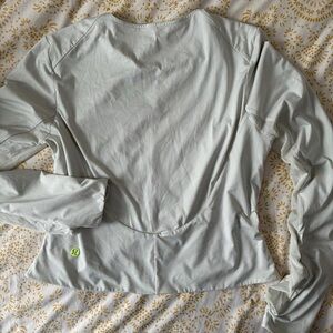Lululemon mesh cutout long sleeve workout top